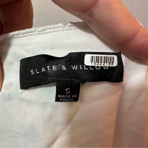 RTR Slate & Willow White Floral Top - size S - Picture 5 of 5